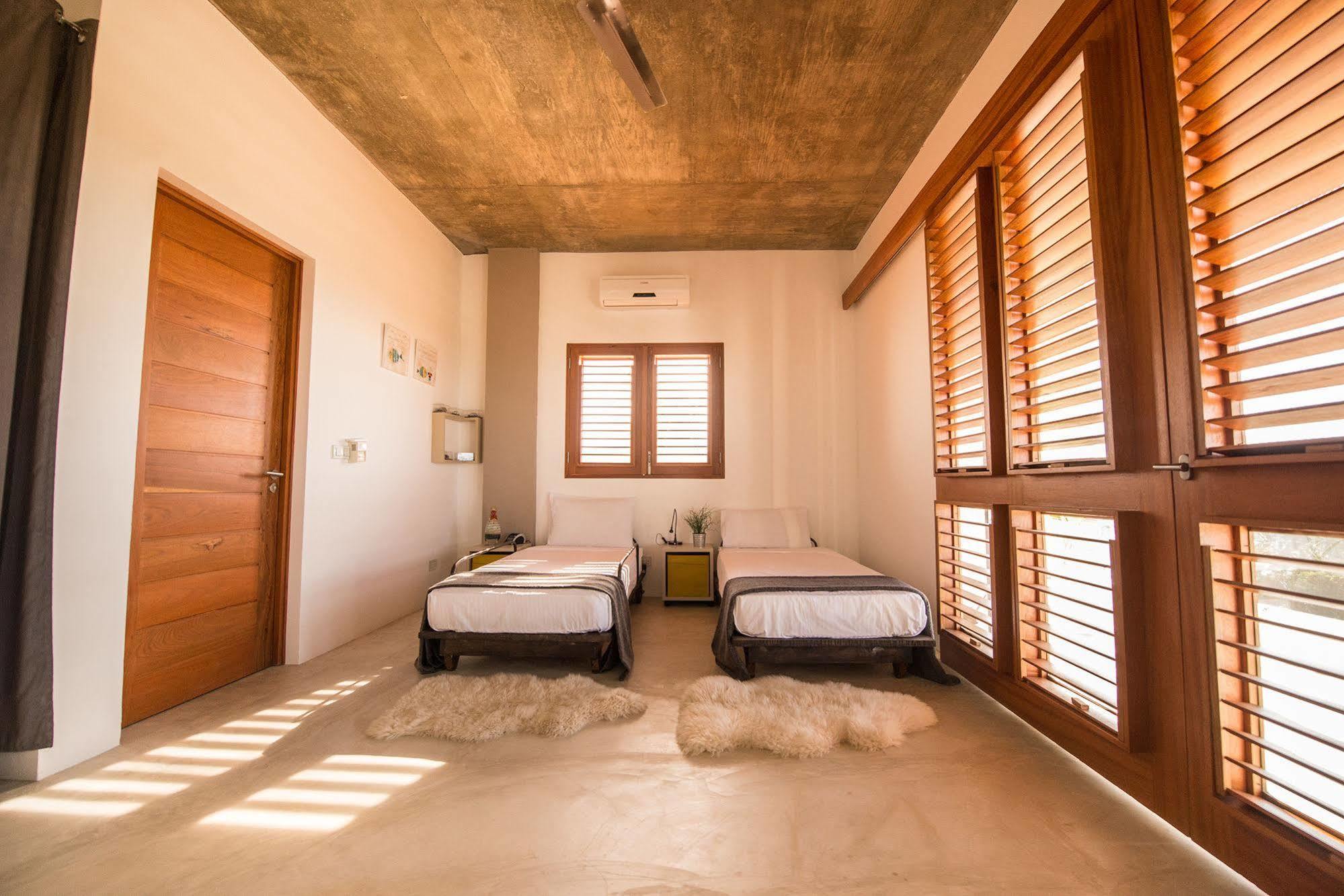 Casa Phil Hotel Las Terrenas Exterior photo